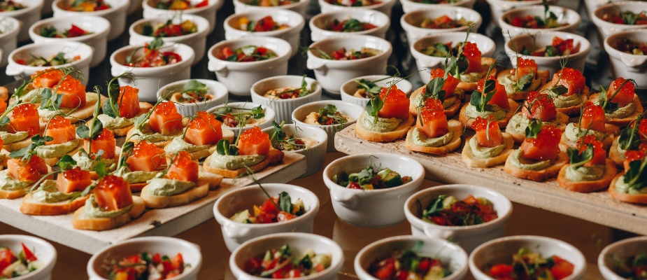 Exposición de alimentos de catering